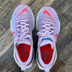 Nike zoom invincible 3